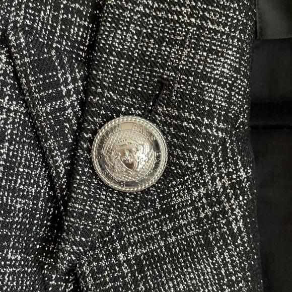 Balmain beautiful blazer - Picture 4 of 15